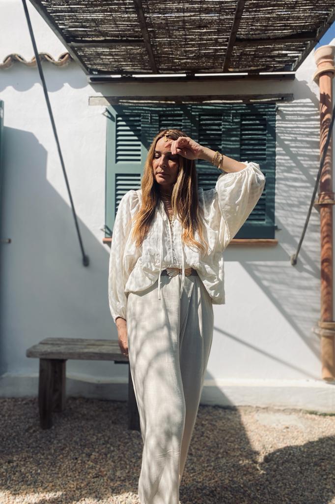 GLORIA · Blusa ECRU