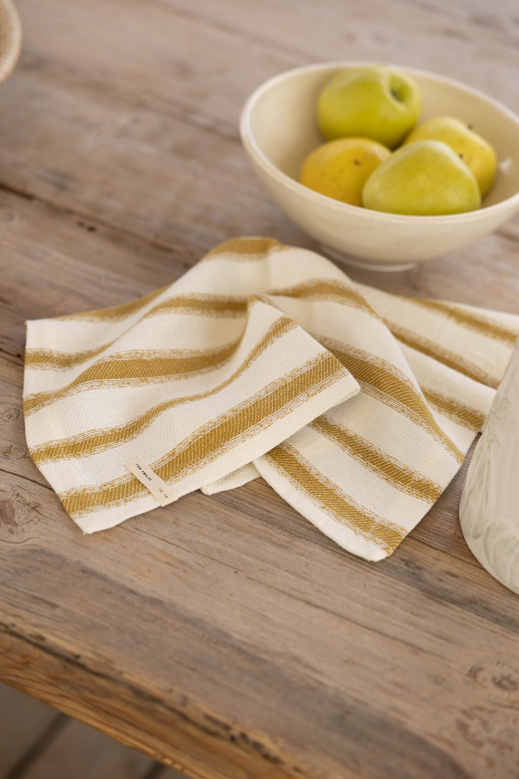 H. MESQUIDA · Napkins