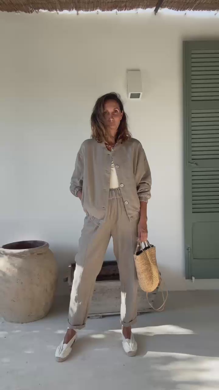 Load video: BALBINA & GRACIANA CAQUI BTG