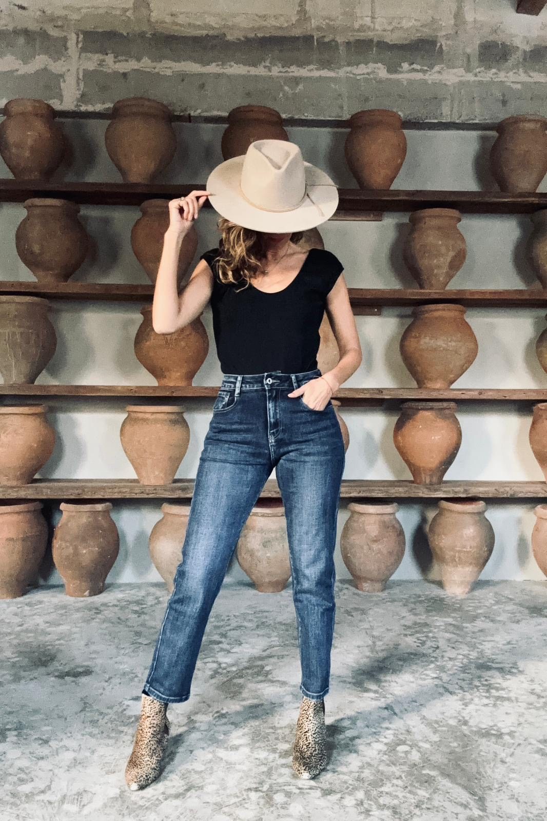 EVARISTA · Jean