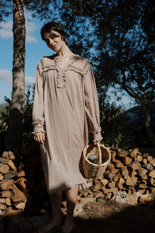 BELLA · Vestido
