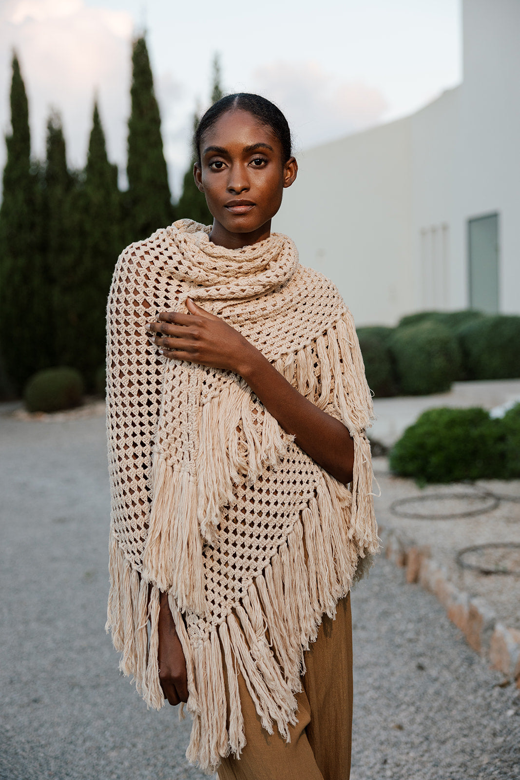 PEPITA · poncho