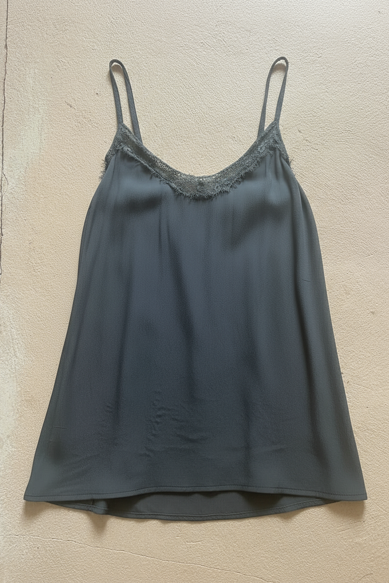 CARMEN · Top