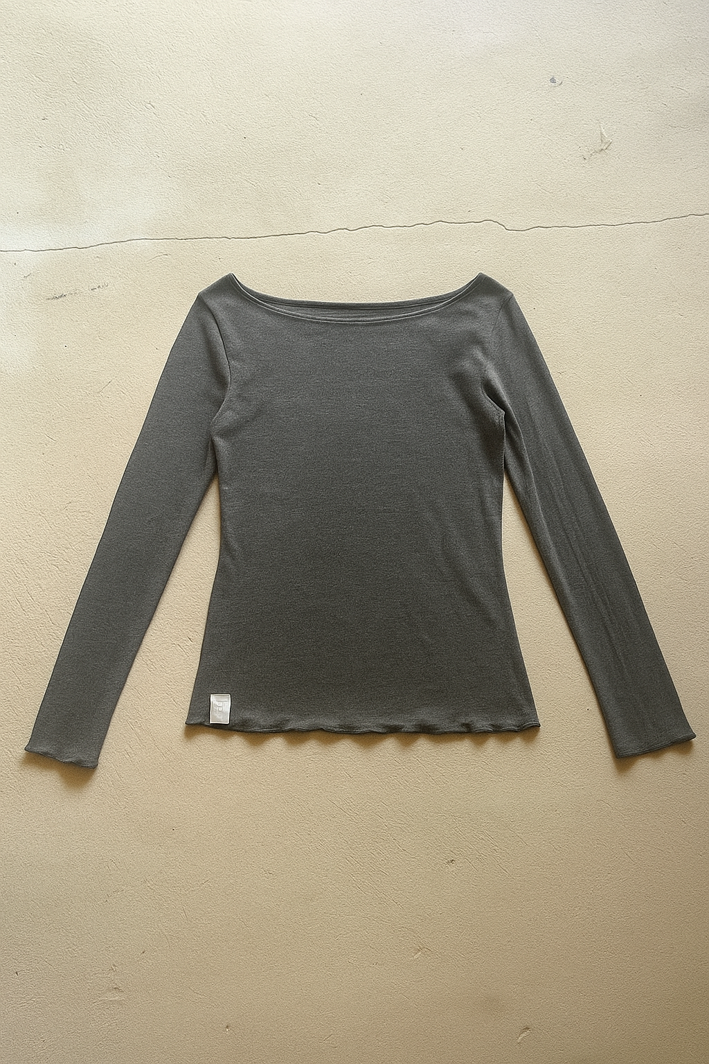 CELIN • Camiseta cuello barca