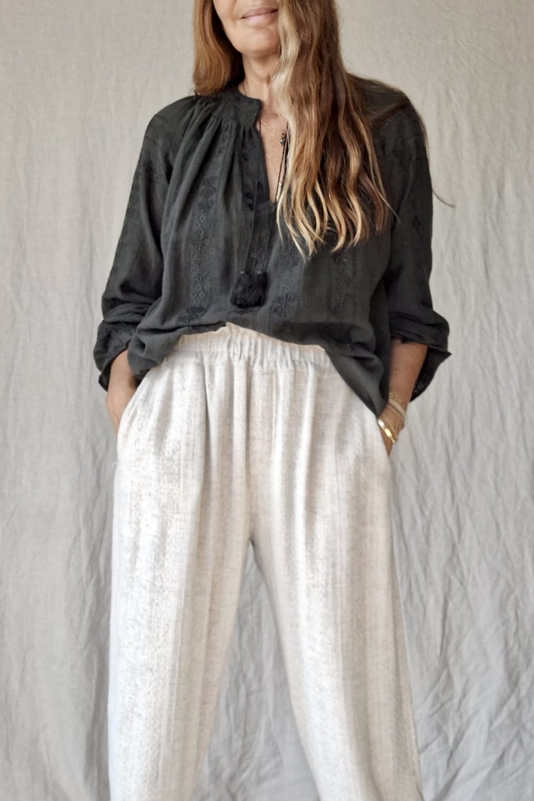 C. JUDITH • Blusa bordada