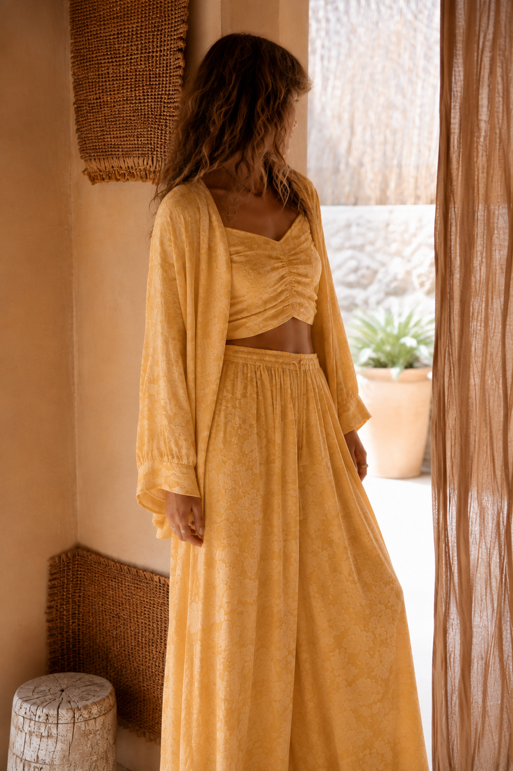 TOTAL LOOK ALE YELLOW BTG