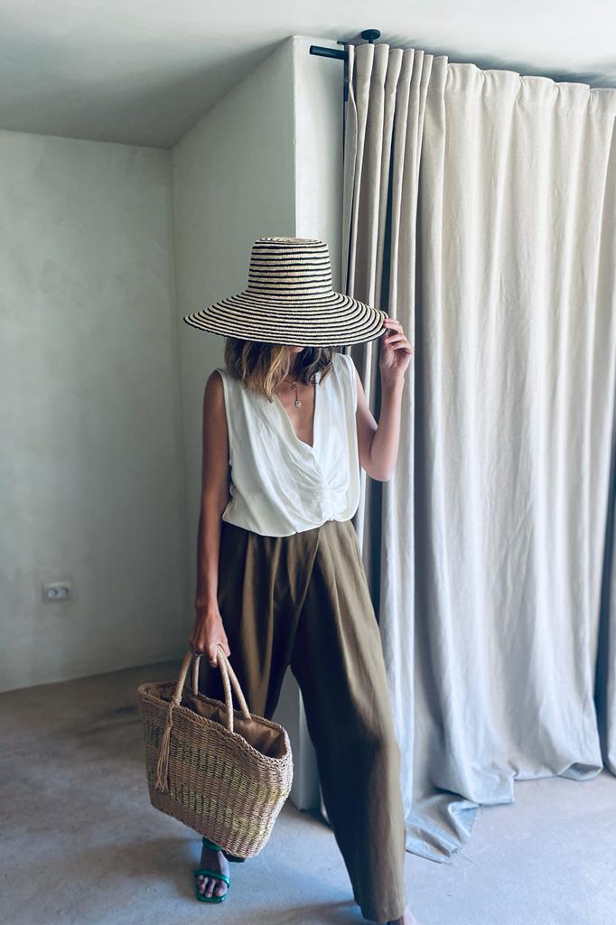 PETUNIA · Top
