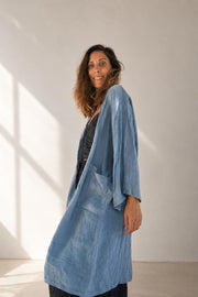 CALA · Kimono bordado