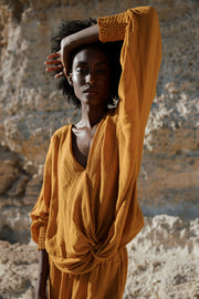 Linda · Blusa