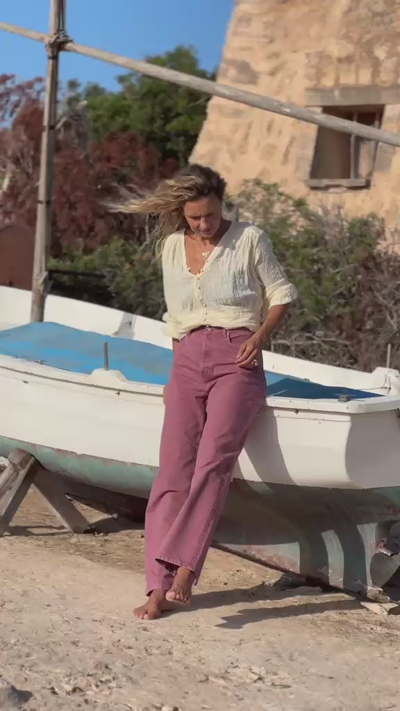 Load video: JON · Jeans