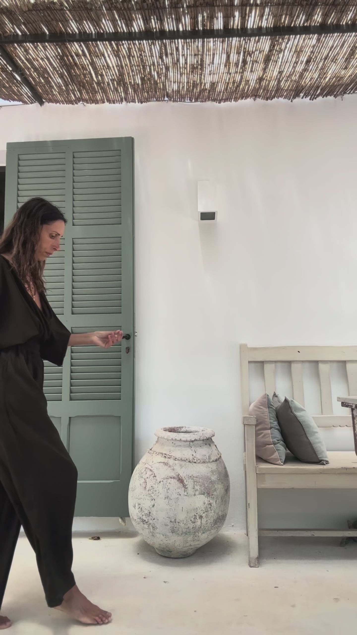 Video laden: SALLY • Overall