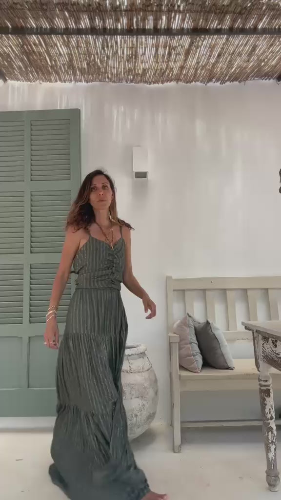 Load video: STELL • Kleid