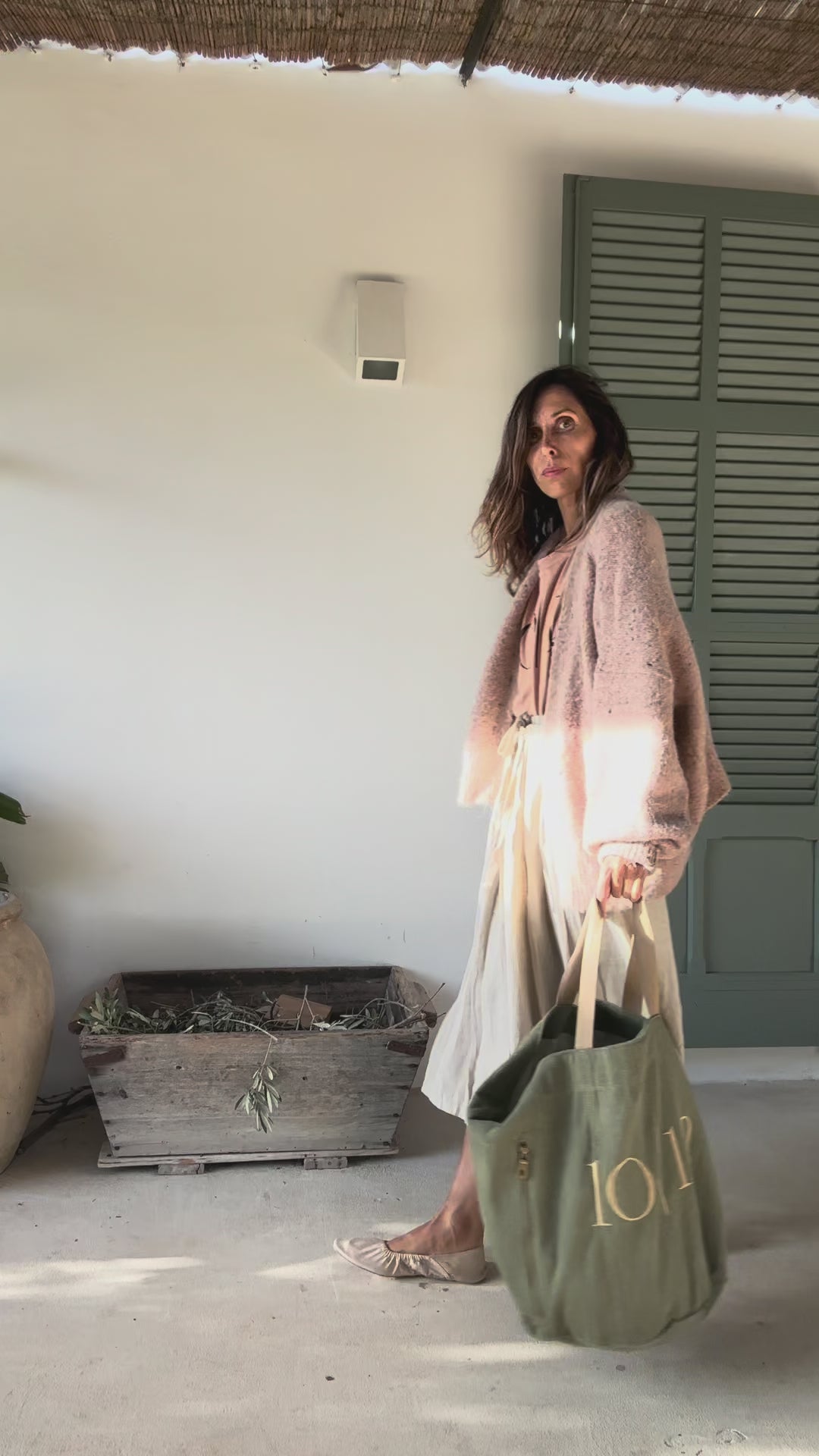 Cargar vídeo: 10|12 ICON WEEKEND • Bag