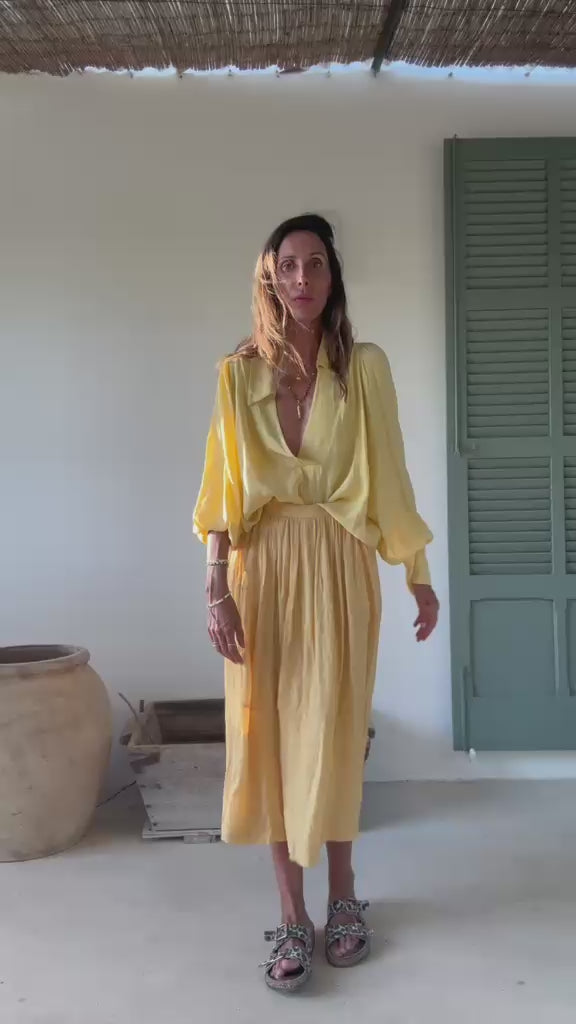 Cargar vídeo: ALELLA • Blusa