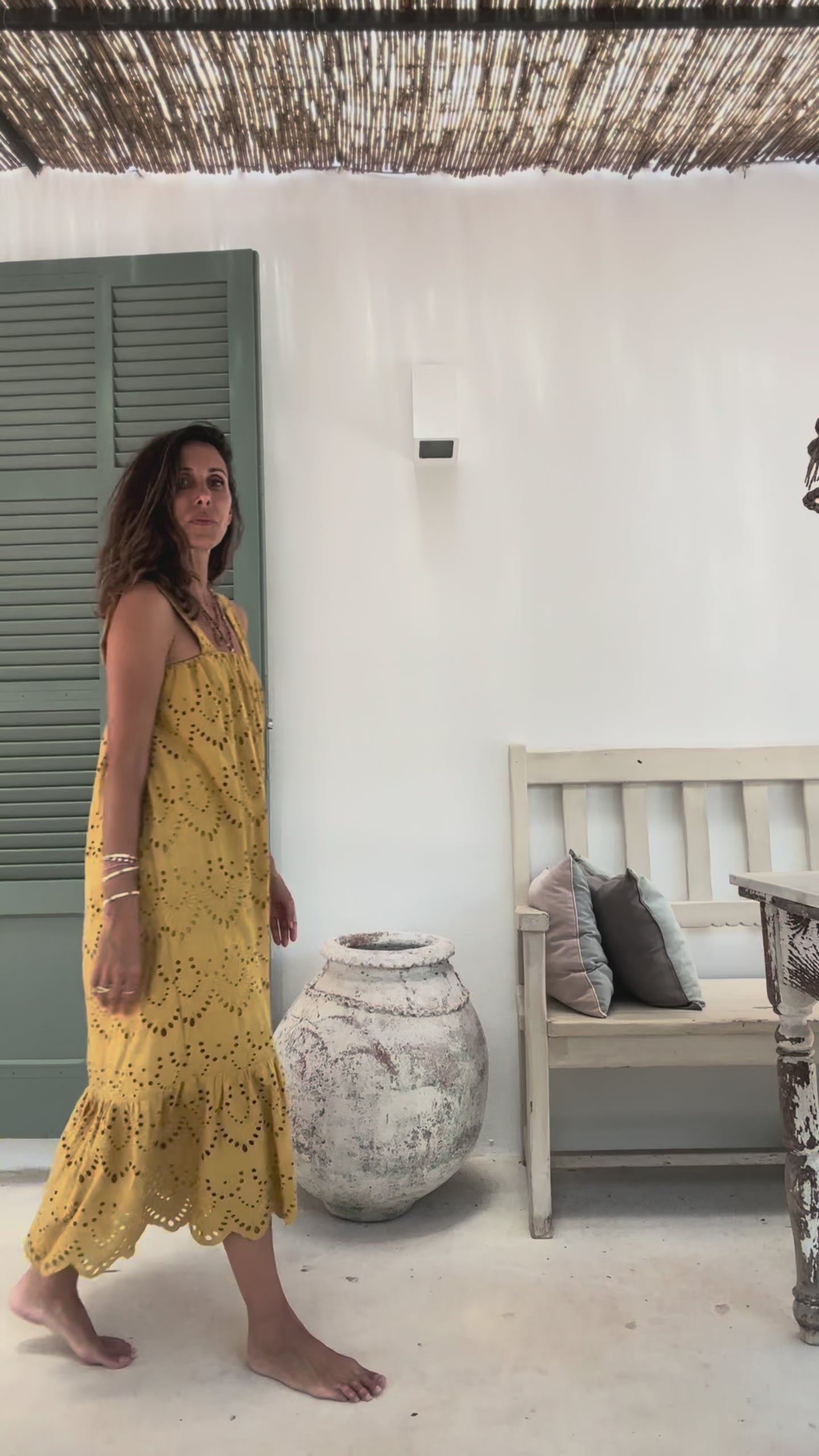 Load video: PALOMA · Vestido