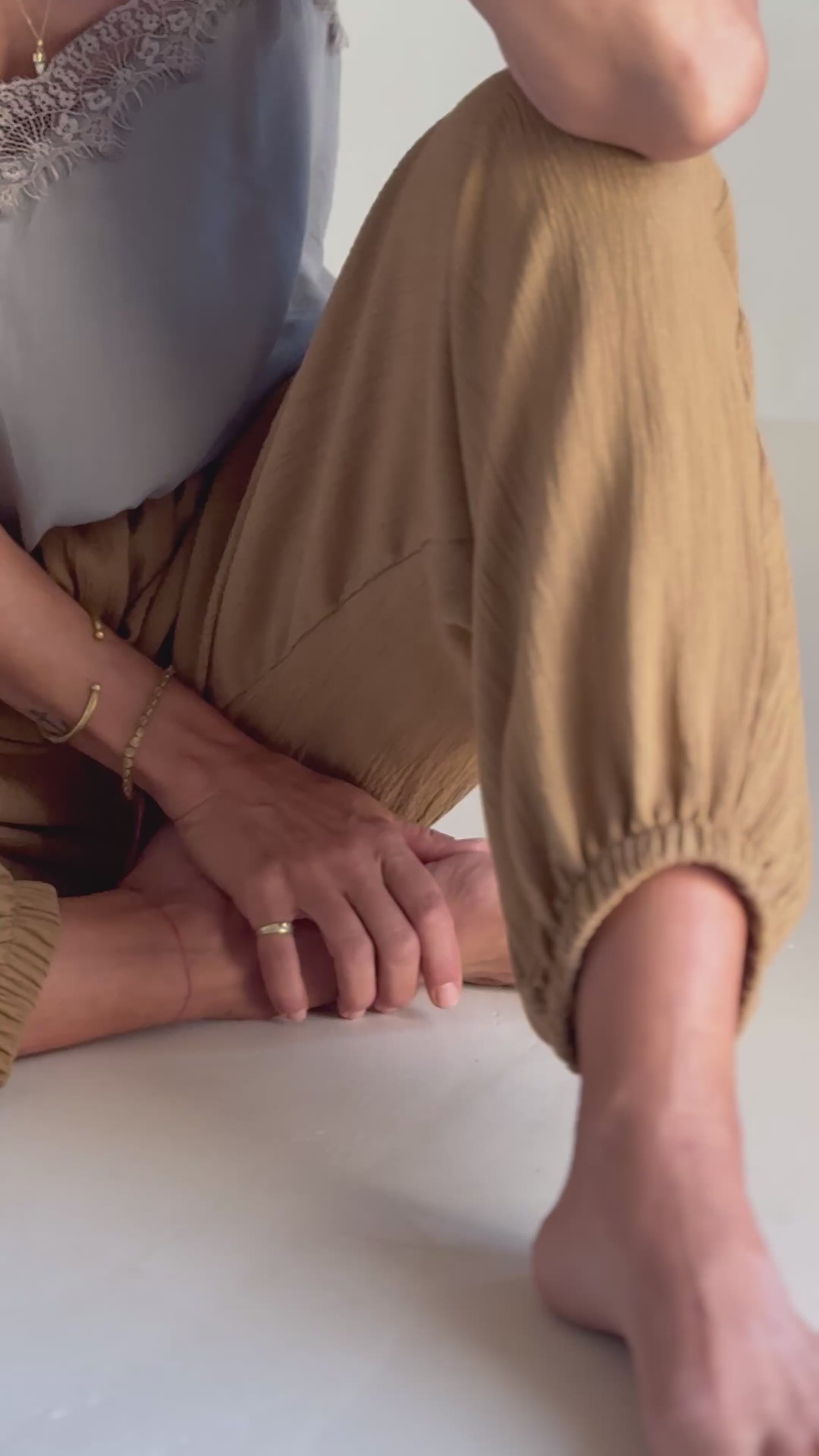 Cargar vídeo: CARMEN · Top